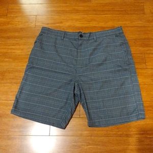 Men's size 40 Quicksilver shorts